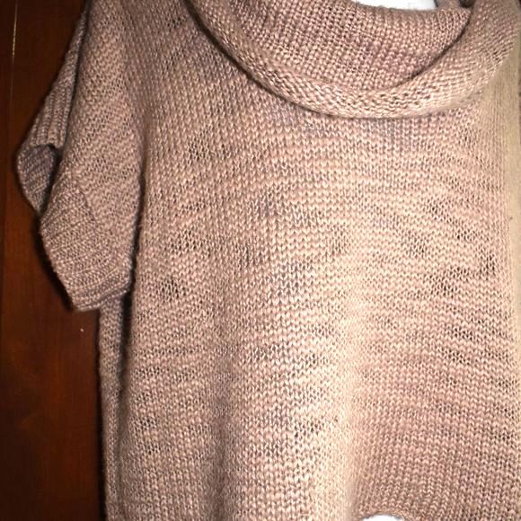 Splendid Wool Blend Knit Sweater Sz Small Slouchy Cowl Neck Short Sleeve - Picture 4 of 10